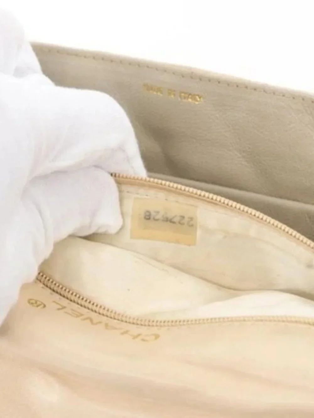 CHANEL Matelasse Chain Shoulder Bag Lamb Skin Beige Gold CC Auth BA10672